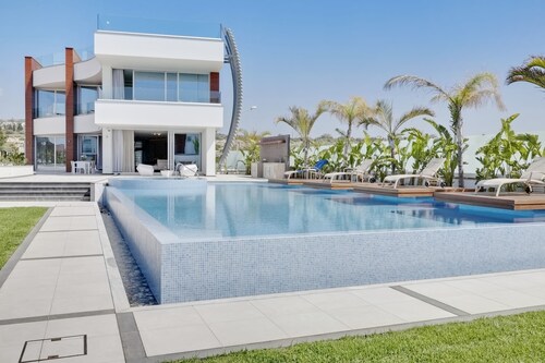 Vivo Mare 5 Bedroom Villas