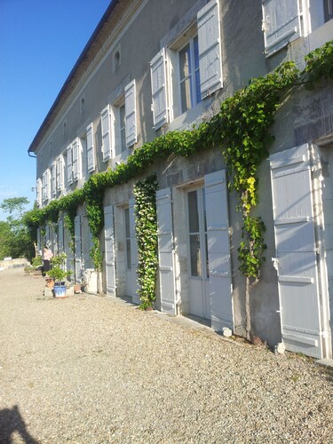 Domaine de Puyrousse