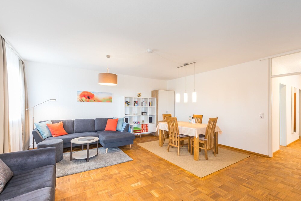 Wohnzimmer (Apartment, 1 Schlafzimmer, Küche)