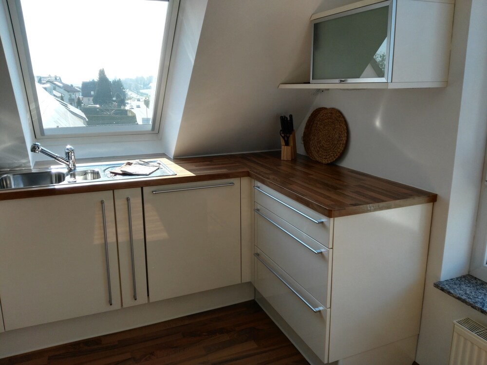 Küche im Zimmer (Luxury-Maisonette, 2 Queen-Betten, Nichtraucher)