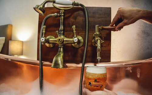 U Medvidku-Brewery Hotel