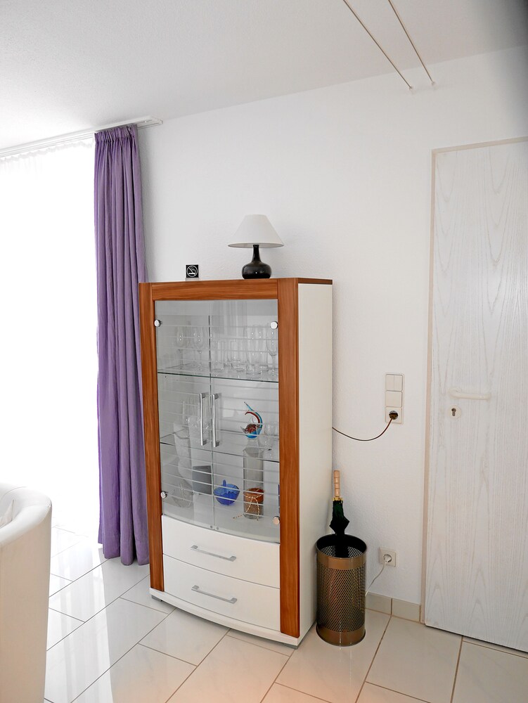 Zimmerausstattung (Apartment, 1 Schlafzimmer, Kochnische, Meerblick)