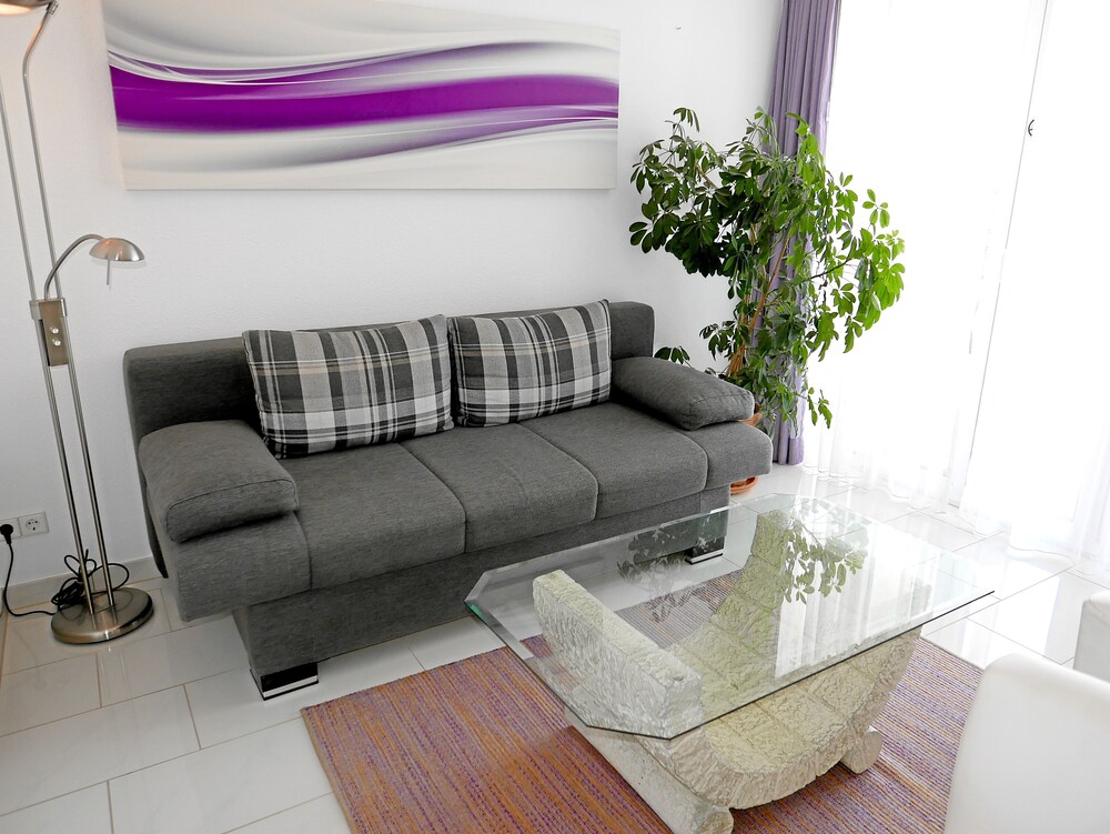 Wohnbereich (Apartment, 1 Schlafzimmer, Kochnische, Meerblick)