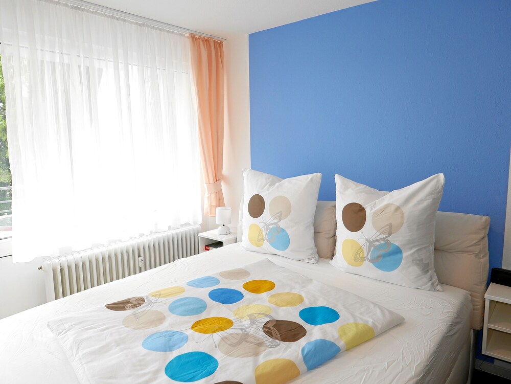 Zimmer (Basic-Apartment, 1 Schlafzimmer, Nichtraucher, Kochnische)