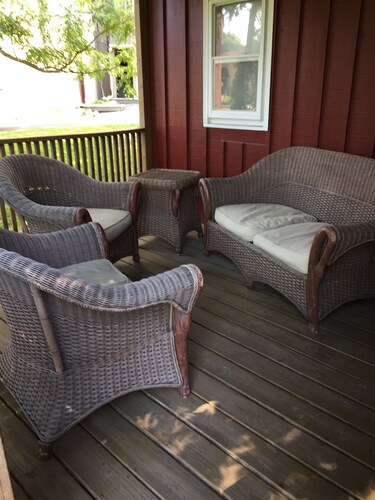3's a Charm - Relax after wine touring, sightseeing & shopping