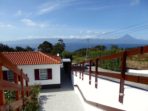 Azorean Cottage - São Jorge Island