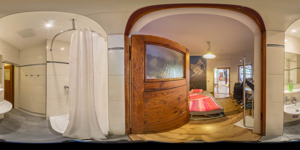 Zimmer (Comfort-Haus, Mehrere Betten)