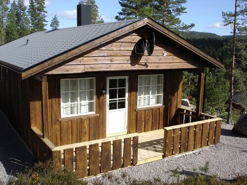 Koselig hytte, moderne, midt i naturen, internett