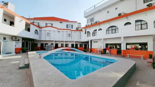 Hotel Moreno