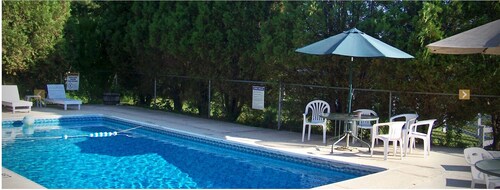 Mount Whittier Motel