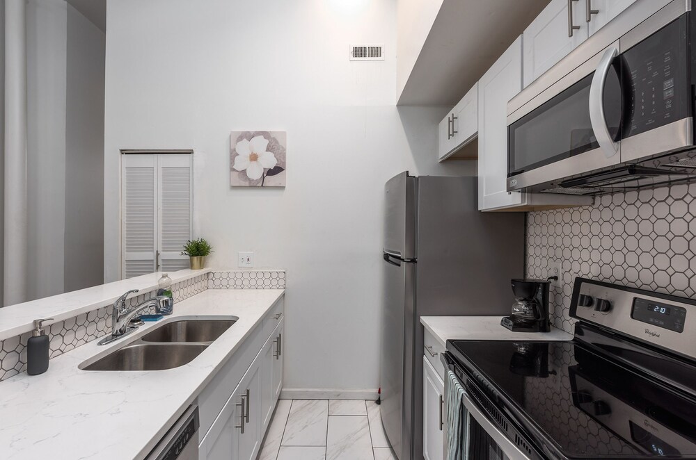 City Apartment, 1 Bedroom, Non Smoking, Kitchen - Private Kitchen