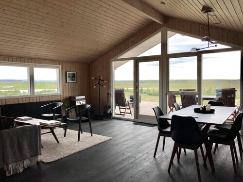 Hilltop Cabin Hekla - Golden Circle, Mountain View