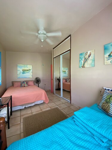 Paradise! Perfect for a couple or a larger family. Sleeps 8 and with a/c