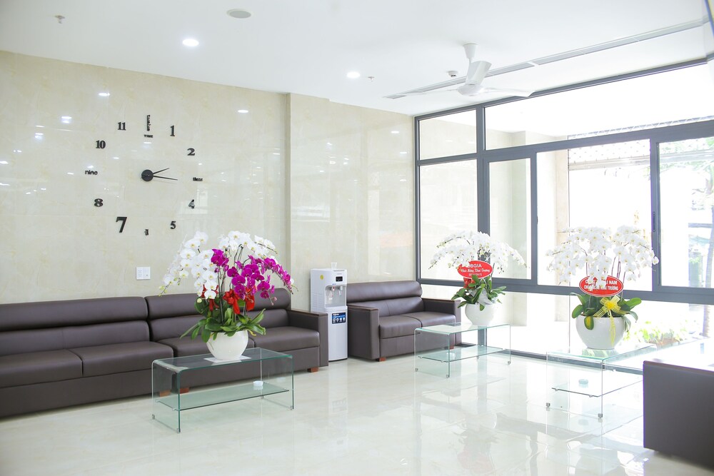 Tempat Duduk di Lobi