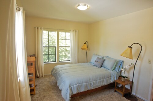 Casa de Coyote , Fantastic getaway in Historic Old Town, Yountville