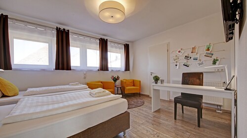 Neckarbett Smart Check-In Hotel