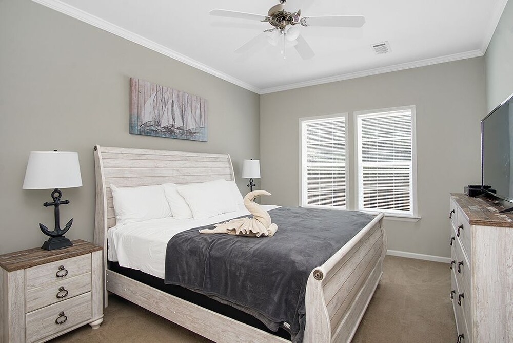 House - Guestroom
