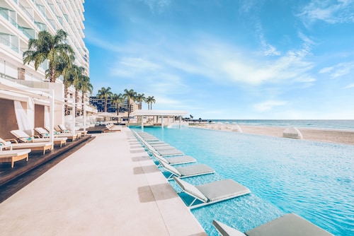 Coral Level at Iberostar Selection Cancun Adults Only - All Inclusive