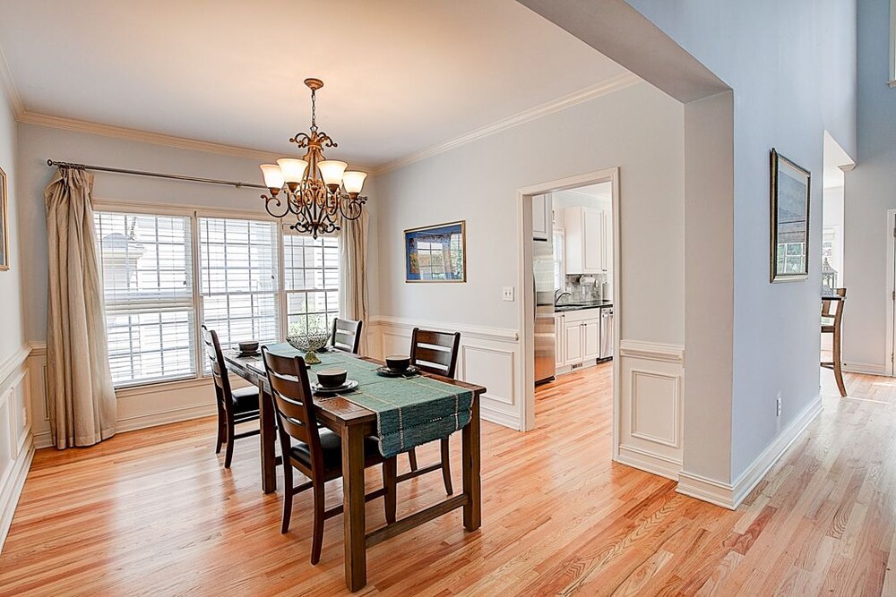 House, Multiple Beds, Non Smoking - In-Room Dining