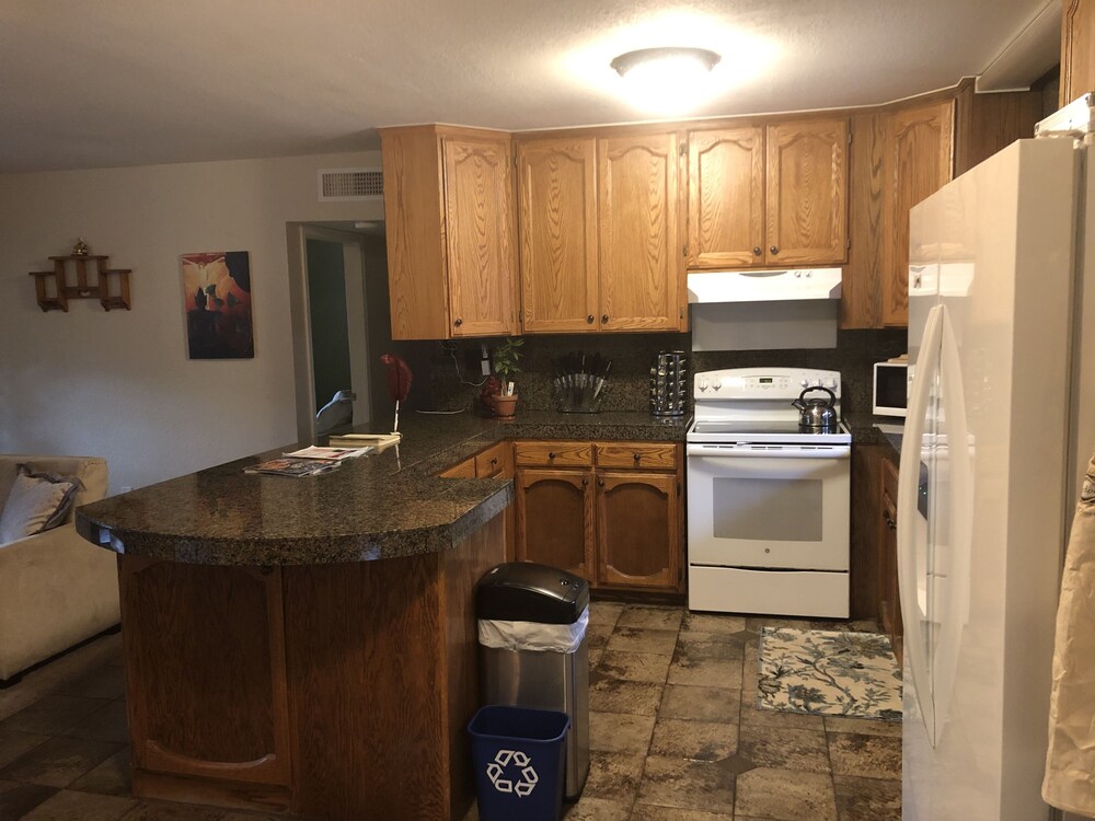 Family House, Multiple Beds, Non Smoking - Private Kitchen