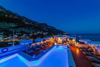 Rooftop Pool