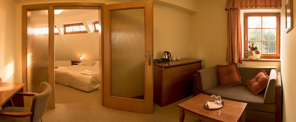 Guestroom