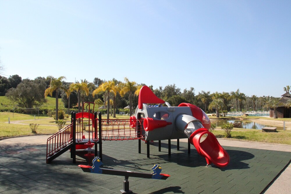 Childrens Play Area - Outdoor