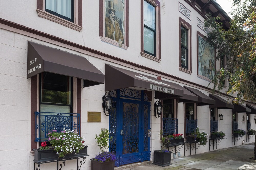 Hotel Front