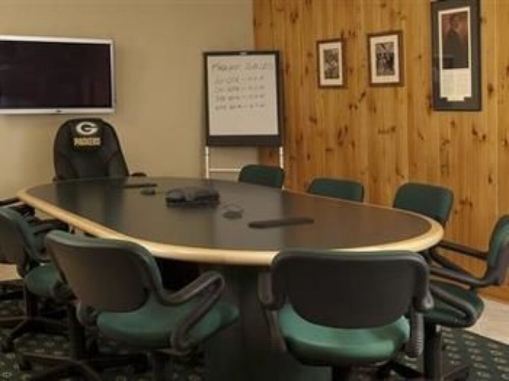 Executive Lounge