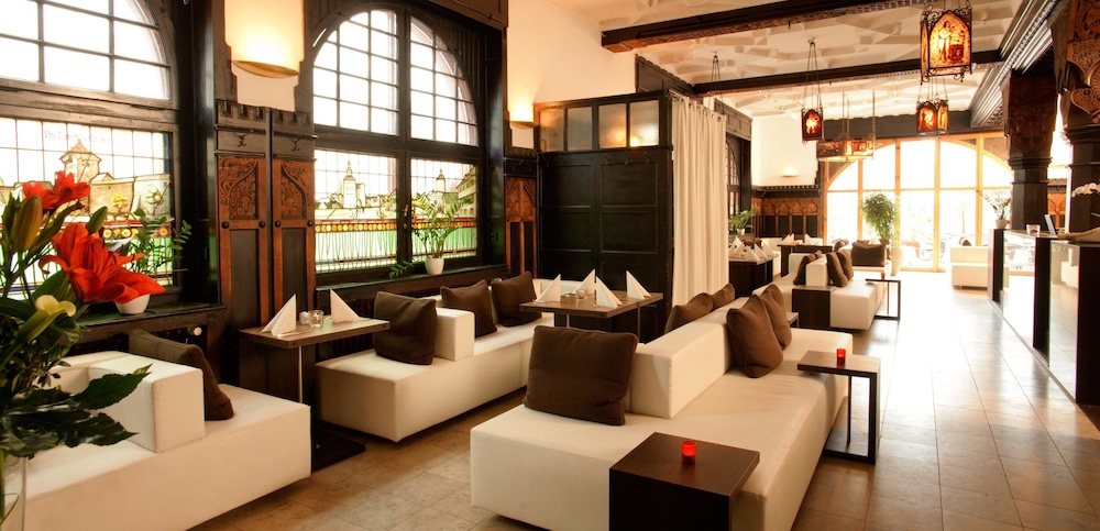 Lobby-Lounge