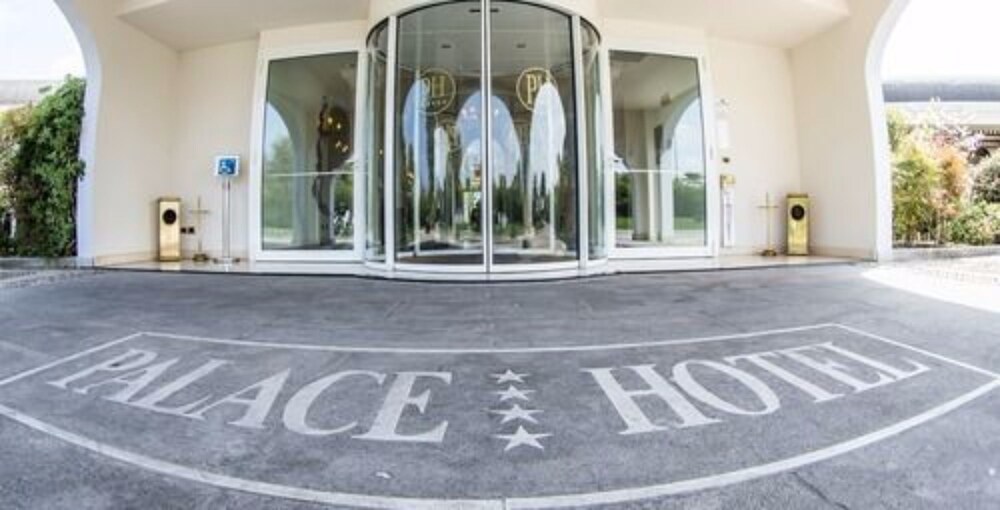 Entrée de l'hôtel