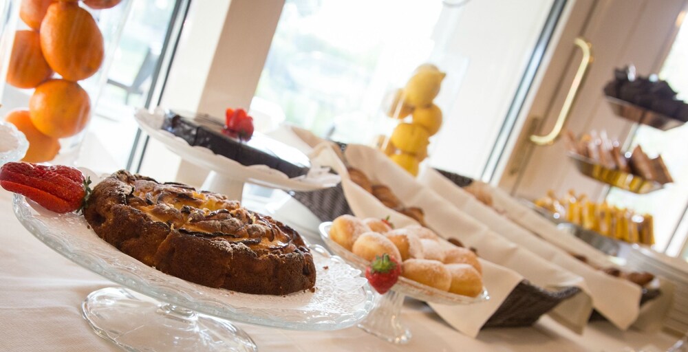 Salle de petit-déjeuner