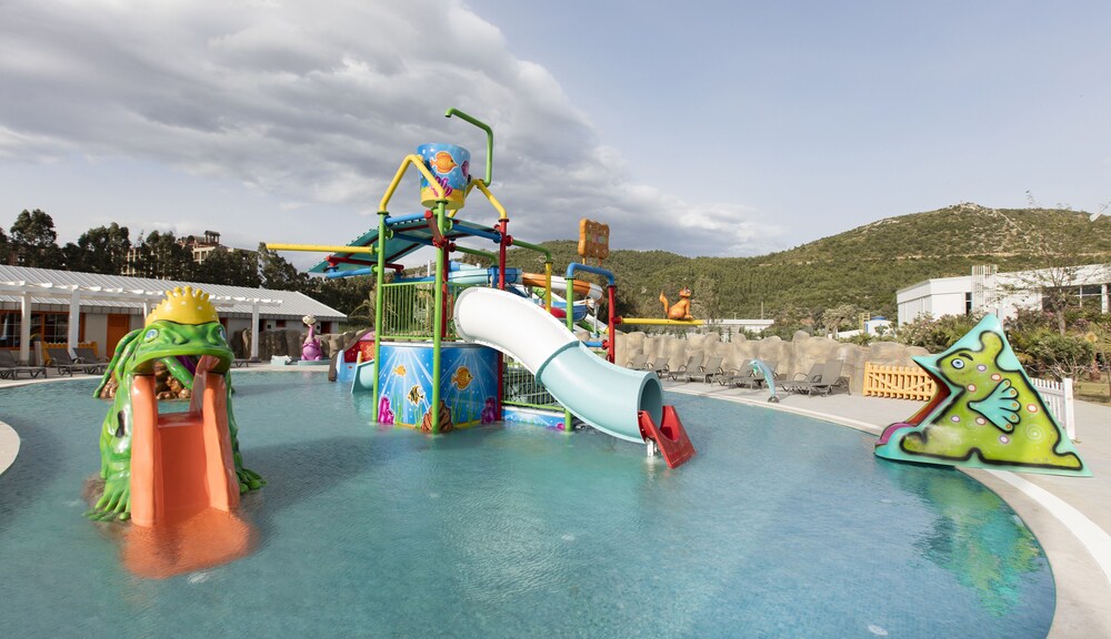 Childrens Pool
