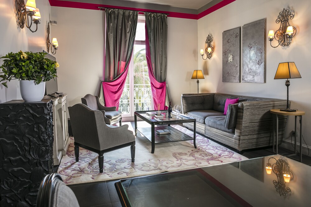 Penthouse, Terrace - Living Area