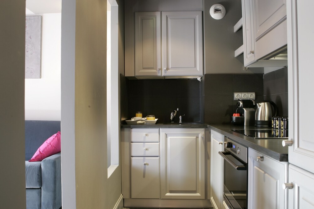 Duplex, 2 Bedrooms - In-Room Kitchenette
