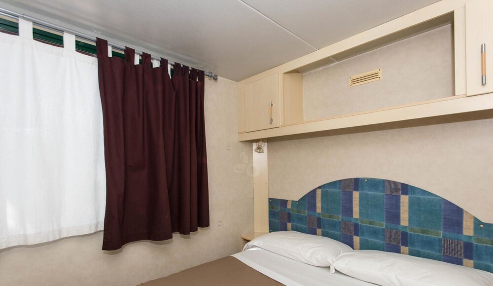 Superior Bungalow - Guestroom