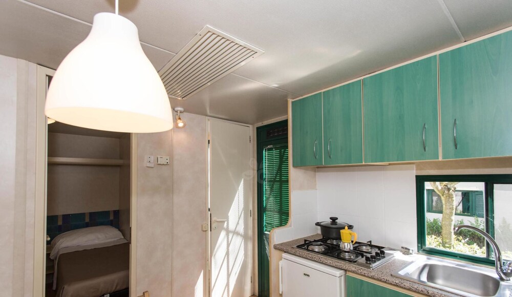 Superior Bungalow - In-Room Kitchenette