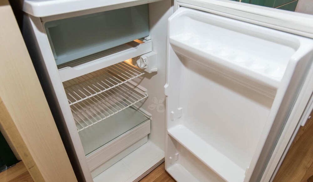 Superior Bungalow - Mini-Refrigerator