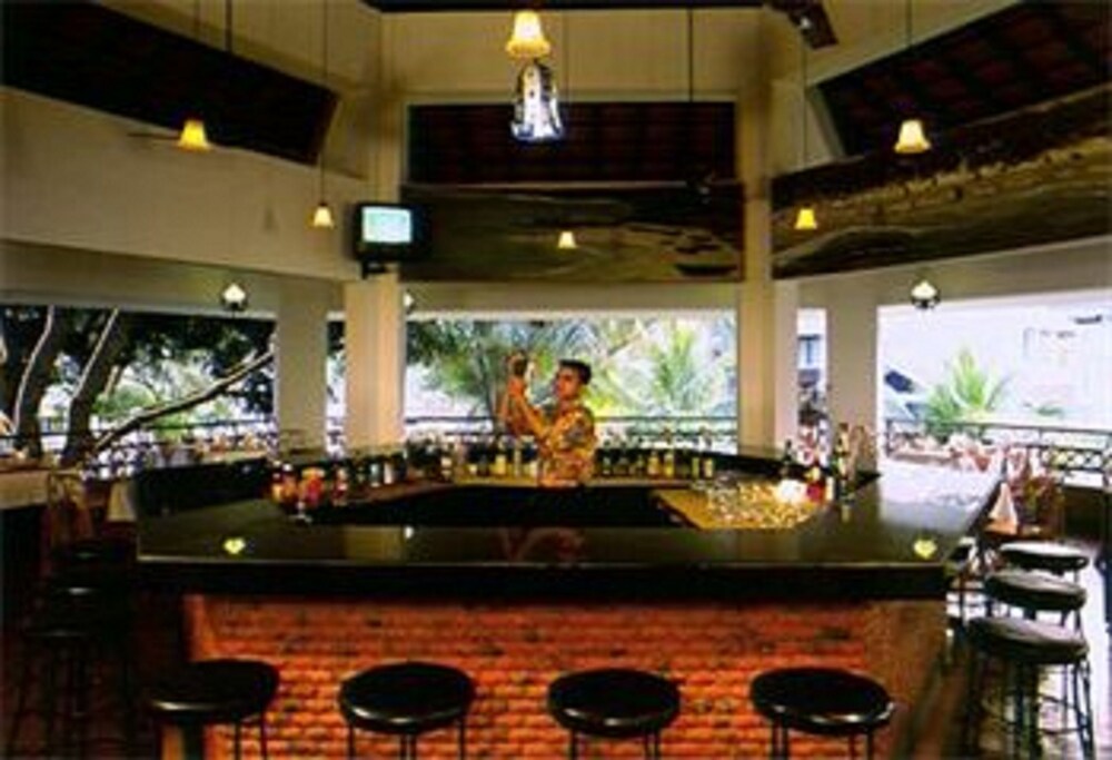 Hotel Bar