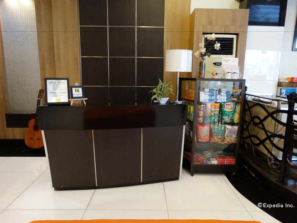Concierge Desk
