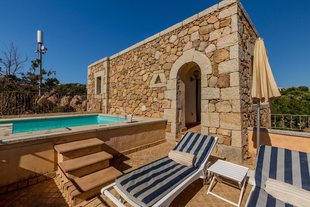 Piscina all'aperto