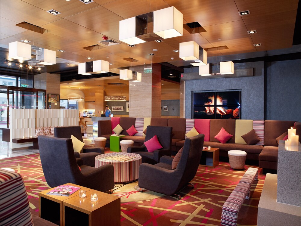 Hotel Bar