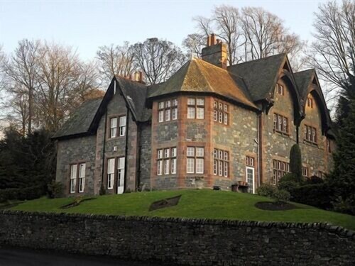 The Glen Hotel