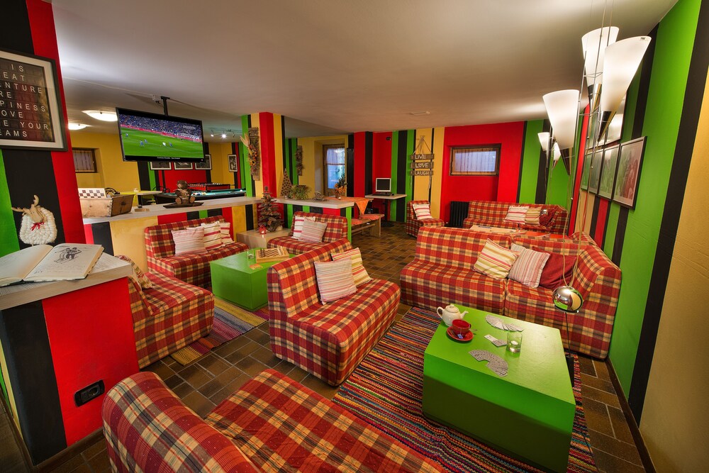 Hotel Bar