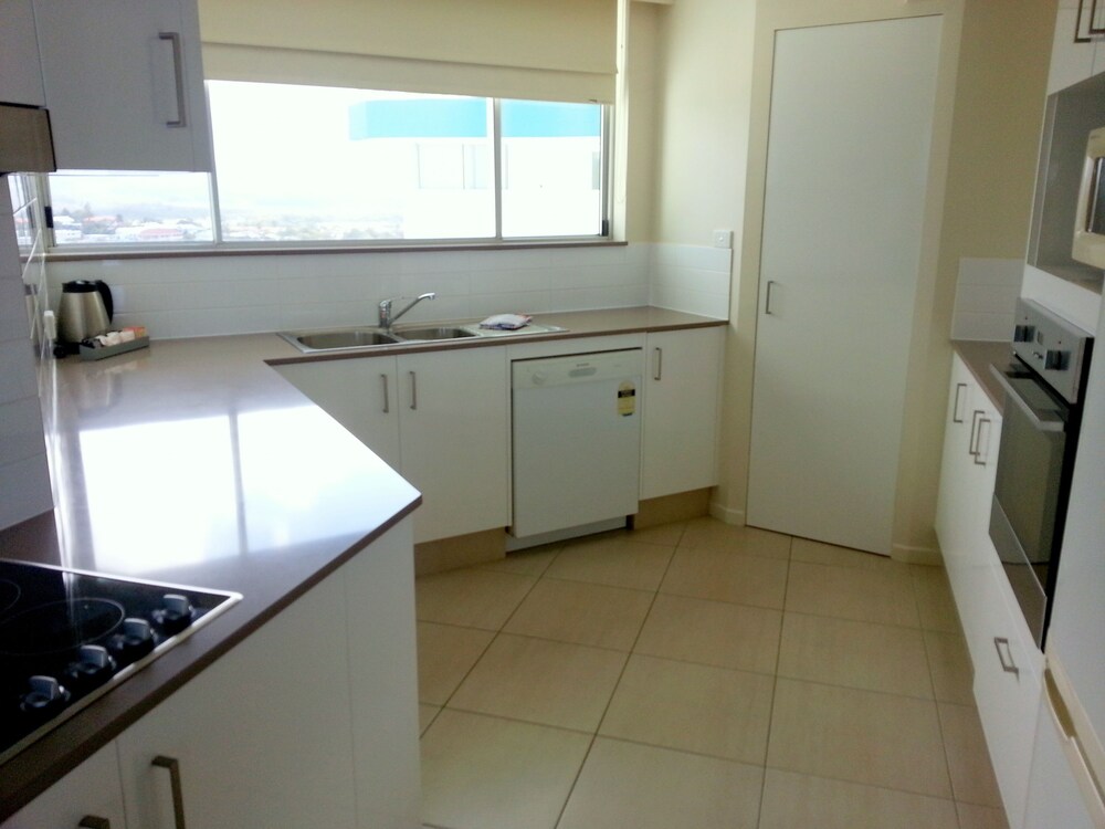 3 Bedrooms Apartment - In-Room Kitchen