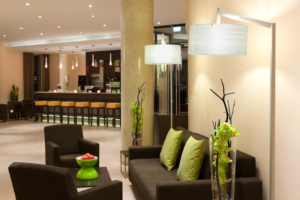 Hotel Lounge