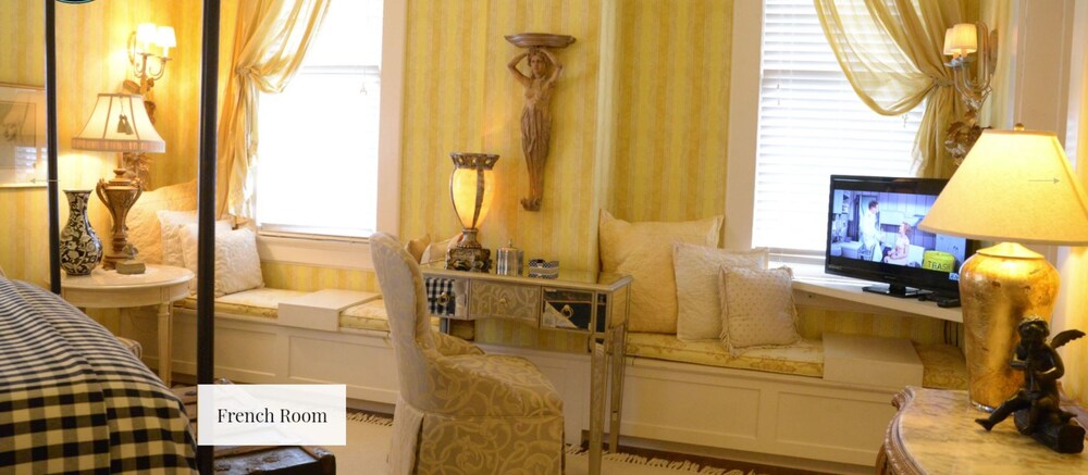 Guestroom
