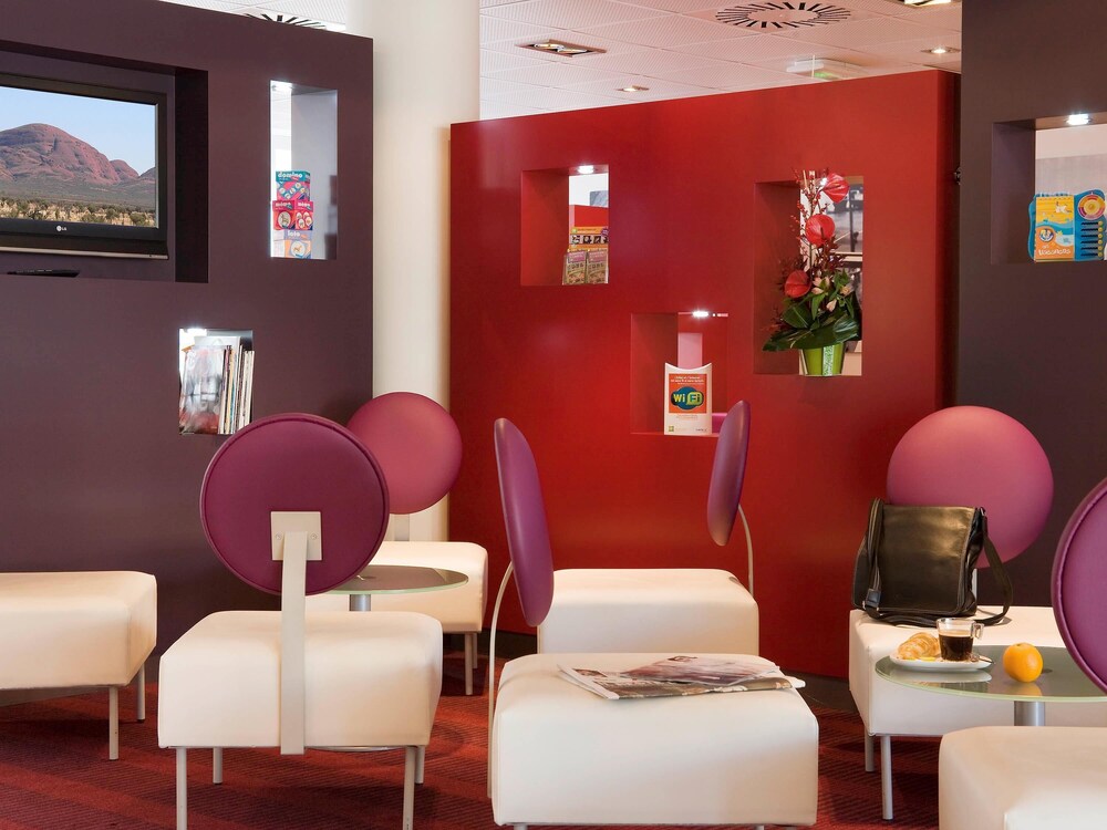 Hotel Bar