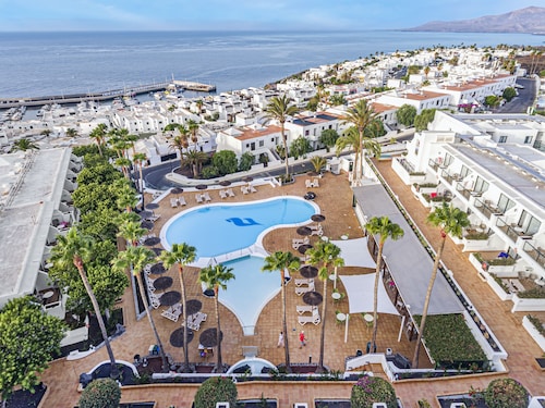 THB Flora Aparthotel