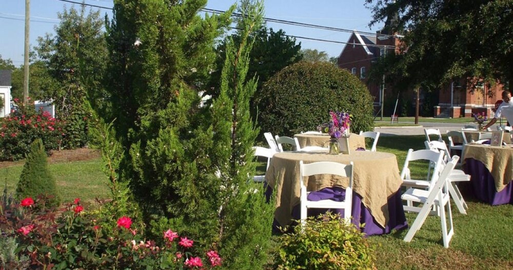 Outdoor Banquet Area